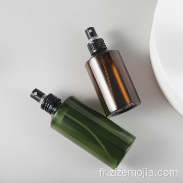 Flacon vaporisateur de soin de la peau en plastique à épaulement Green Slant de 50 ml